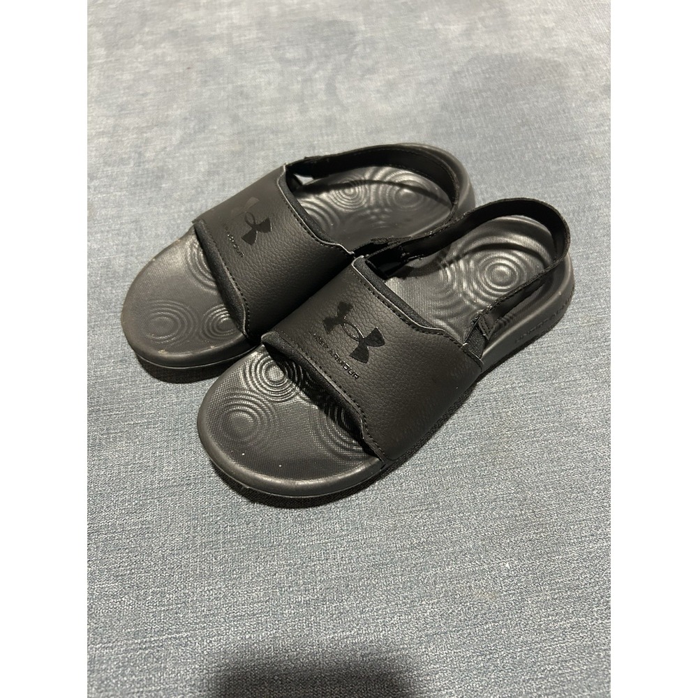Kids Under Armour Black Slides With Strap Size 13